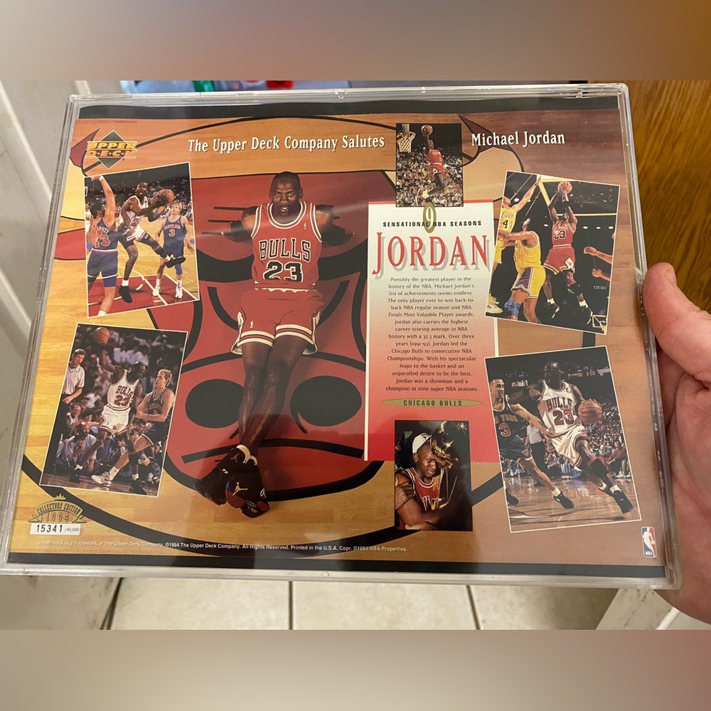 Upper Deck Extra Large Michael Jordan Tribute Card
